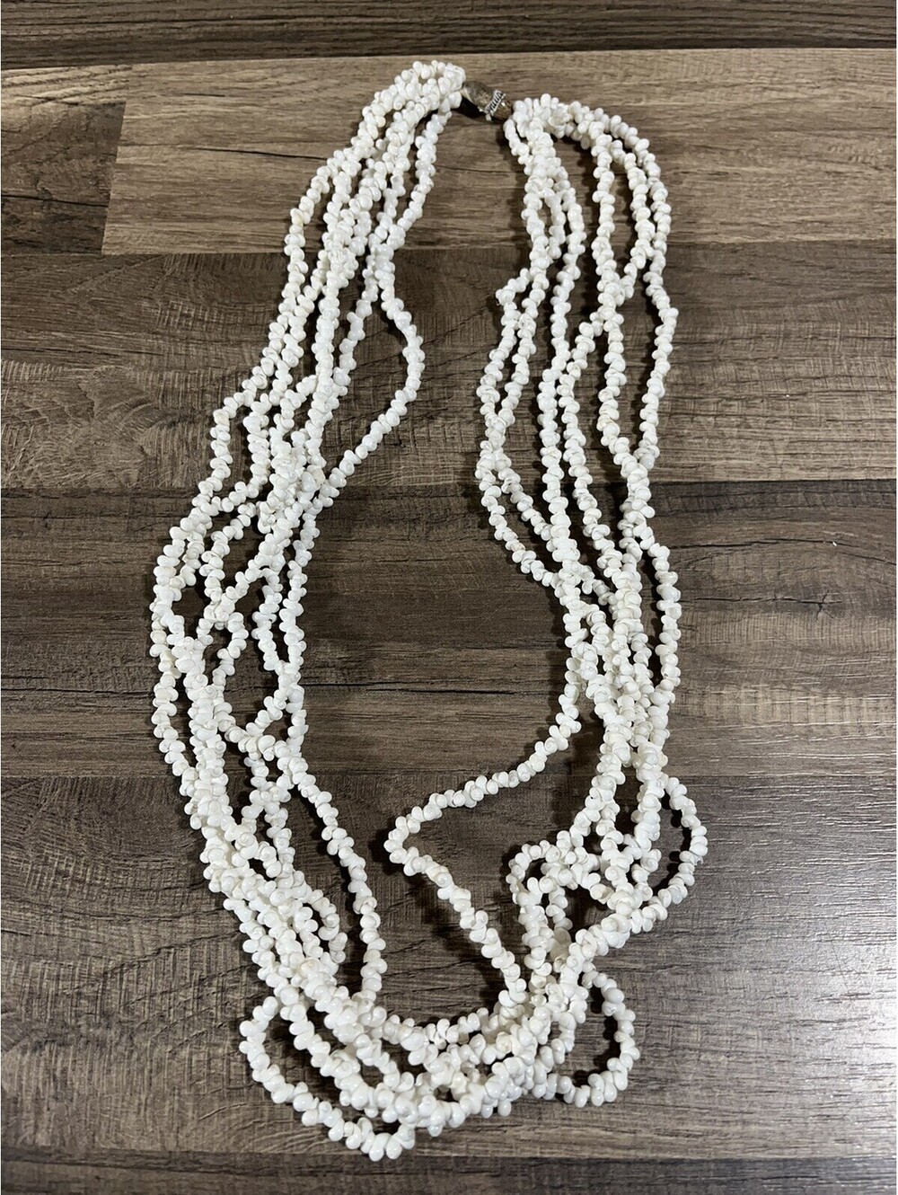 Vintage Small White Sea Shells Necklace